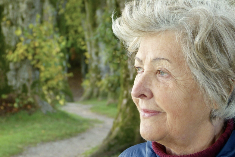 Common Signs of Personality Changes in Older Adults